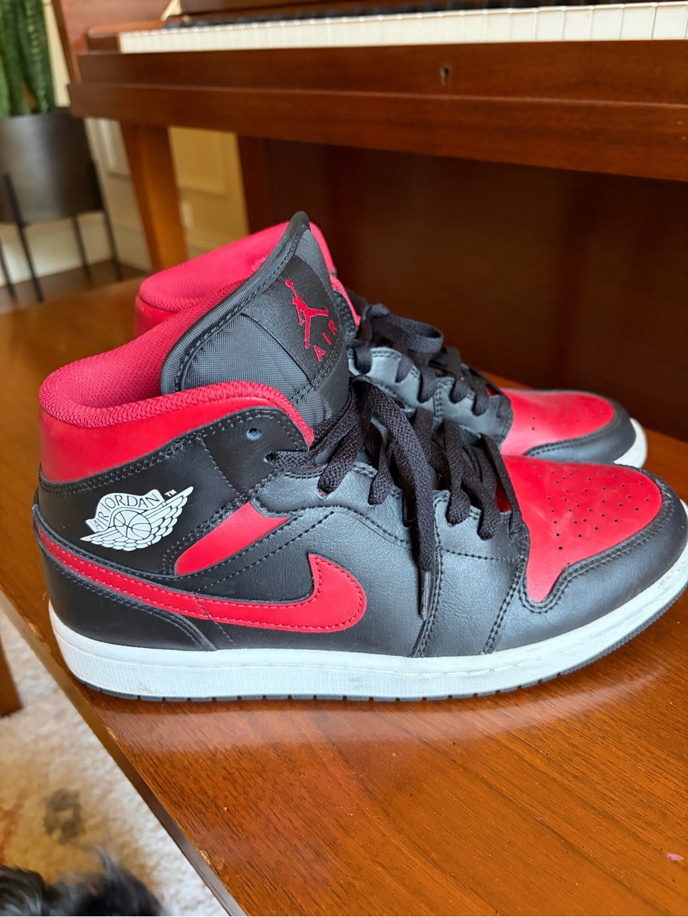 Jordan Kids' Mid-Top Sneakers in Black and Red